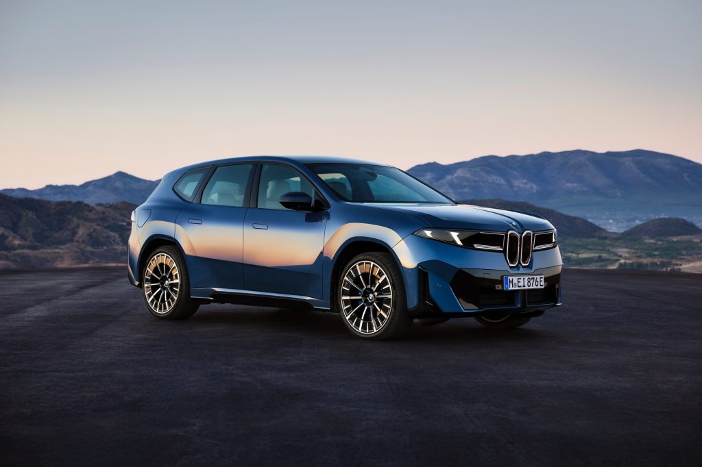 BMW iX3 este marele câștigător World Car of the Year în 2026