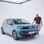 A doua eră Dacia Spring: Modelul urban electric renaște din temelii cu ADN european și preț sub 18.000 de euro